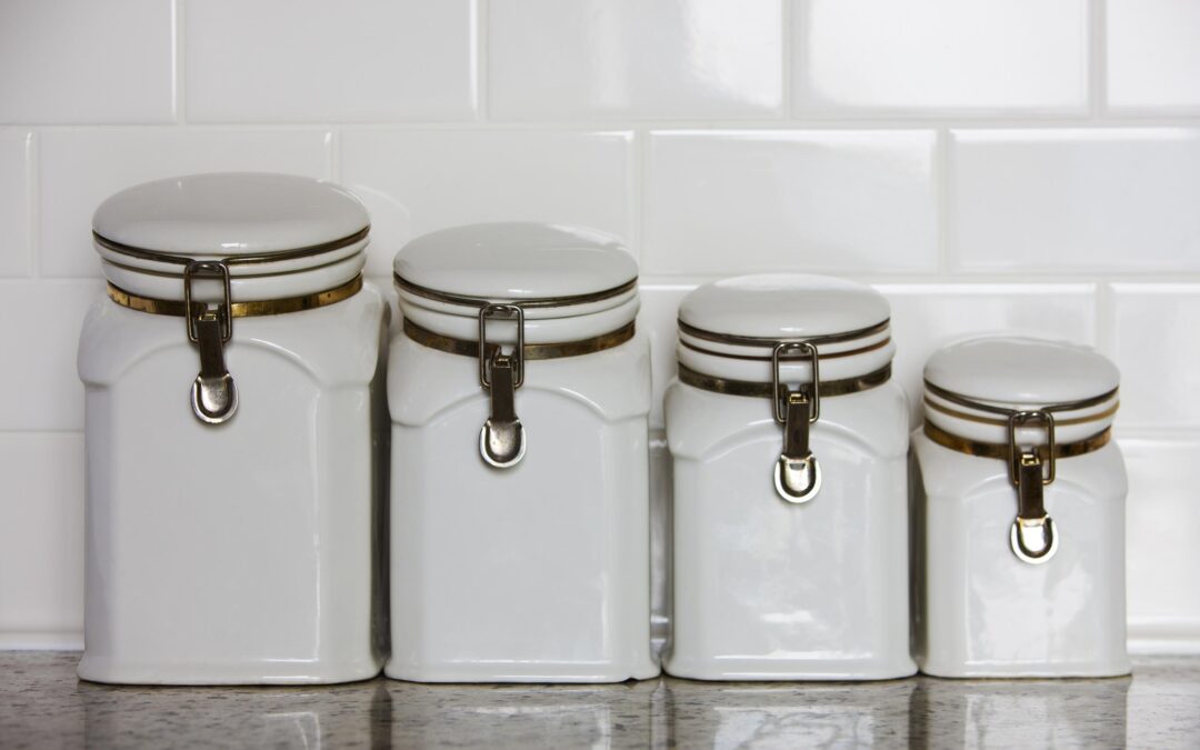 How to Build a Cleaner Pet Pantry—The Canadian-Made Way!
